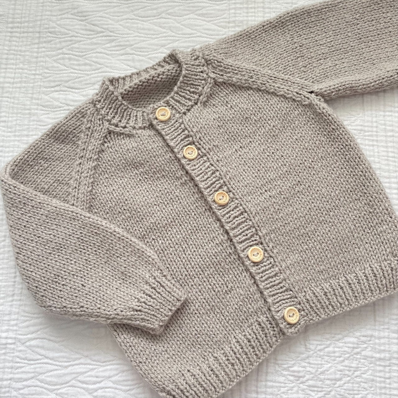 Made To Order Handknitted Plain Raglan Cardi